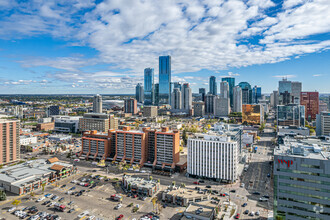 10125-10179 109th St NW, Edmonton, AB - VISTA AÉREA  vista de mapa - Image1