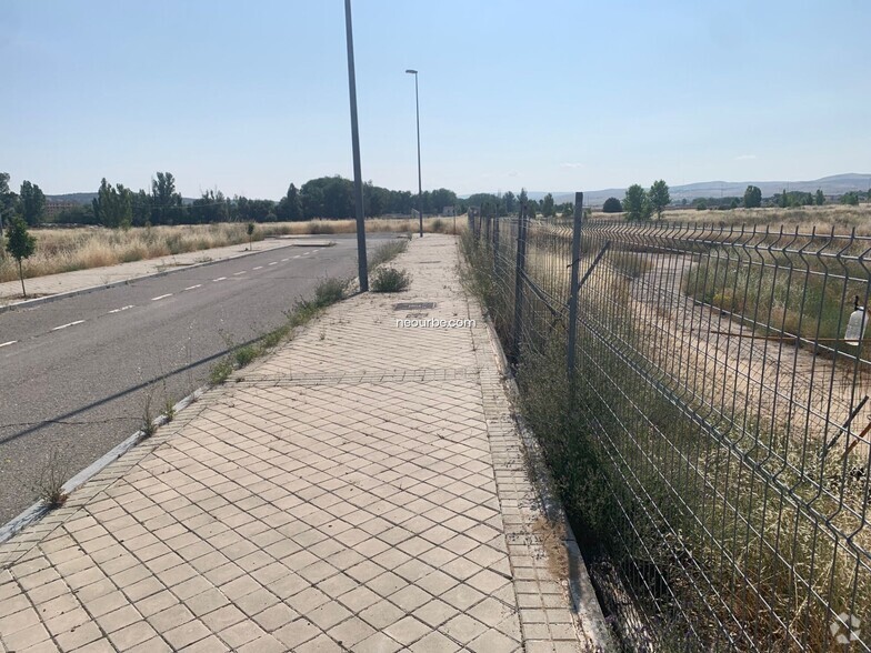 Terrenos en Ávila, Ávila en venta - Foto del edificio - Imagen 2 de 6