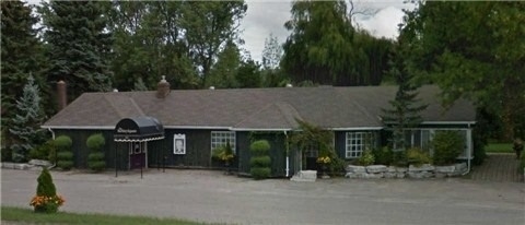 5567 Yonge St, Innisfil, ON en alquiler - Foto principal - Imagen 1 de 2