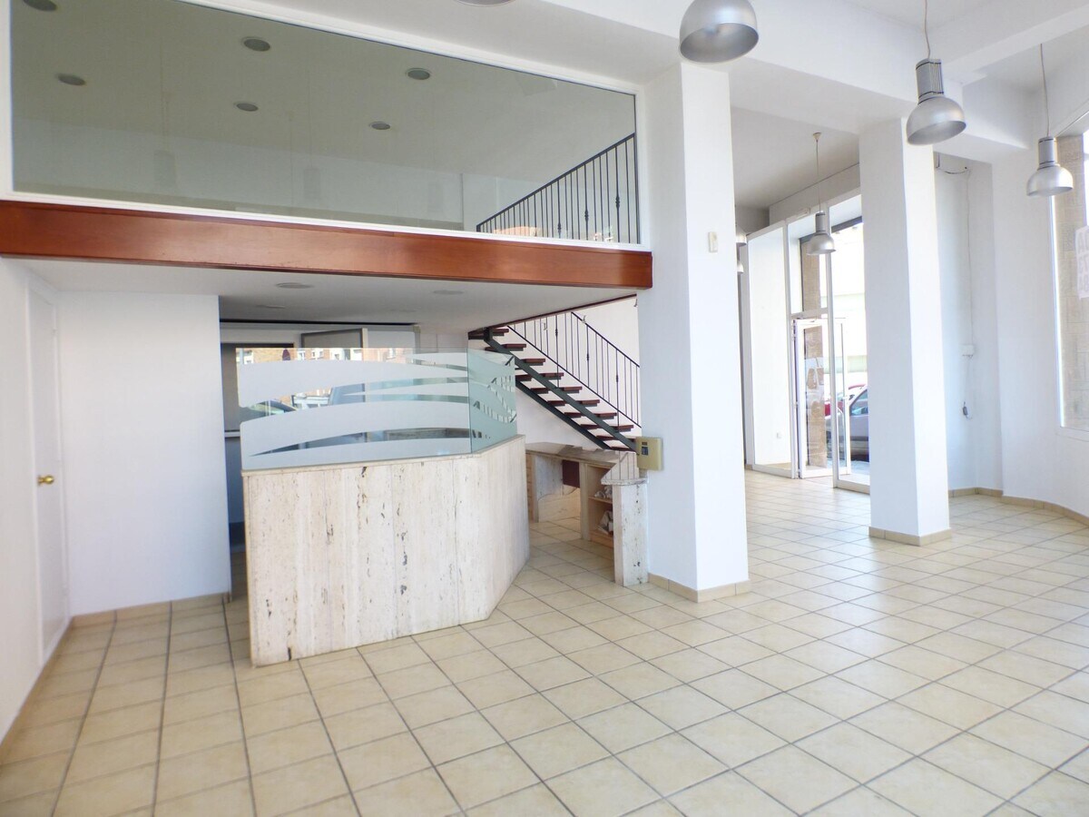 Manresa, BAR 08243 - Unidad Puerta 3 -  - Plano de la planta - Image 1 of 6