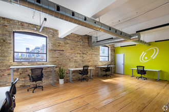 639 Queen St W, Toronto, ON en alquiler Foto del interior- Imagen 2 de 4