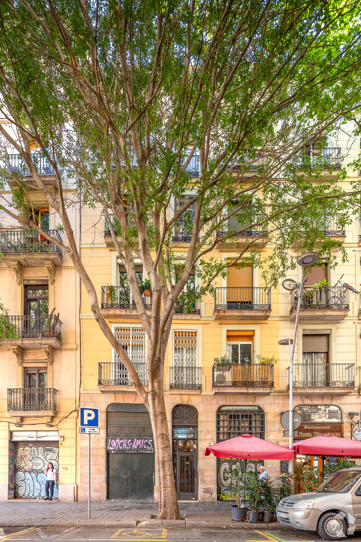 Carrer D'aldana, 10, Barcelona, Barcelona en venta Foto principal- Imagen 1 de 2