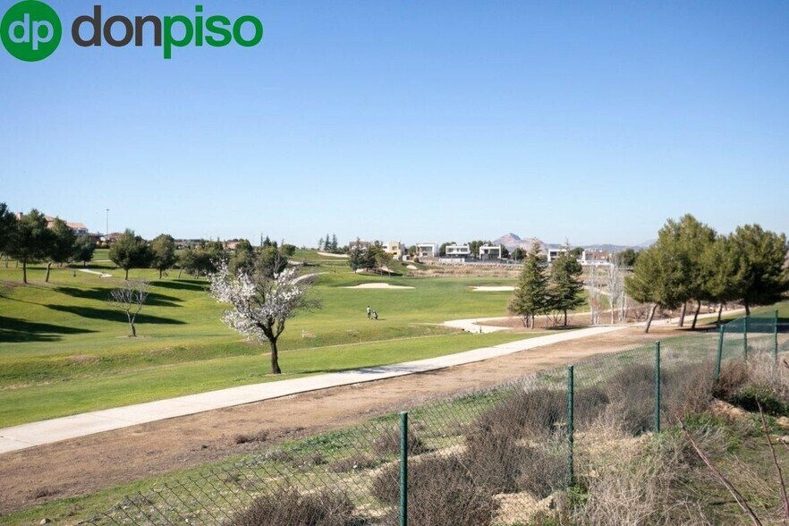 Calle Barranco de los Lobos, Villa de Otura, Granada en venta - Foto del edificio - Imagen 3 de 21