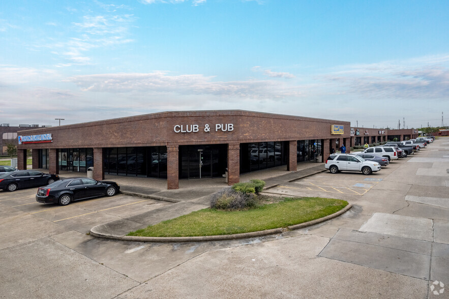 1309 W Fairmont Pky, La Porte, TX en alquiler - Foto del edificio - Imagen 1 de 3