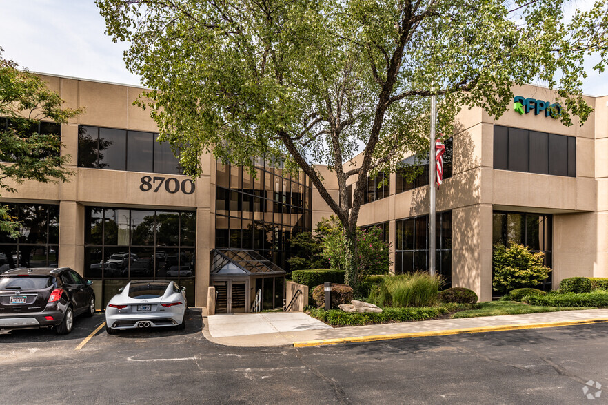 8700 State Line Rd, Leawood, KS en alquiler - Foto del edificio - Imagen 1 de 12