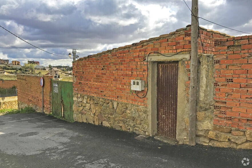 Travesía Casa Caída, 2, El Vellón, Madrid en venta - Foto del edificio - Imagen 2 de 3