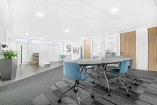 Más detalles de 7 Rue Le Bouvier, Bourg-la-Reine - Oficina en alquiler