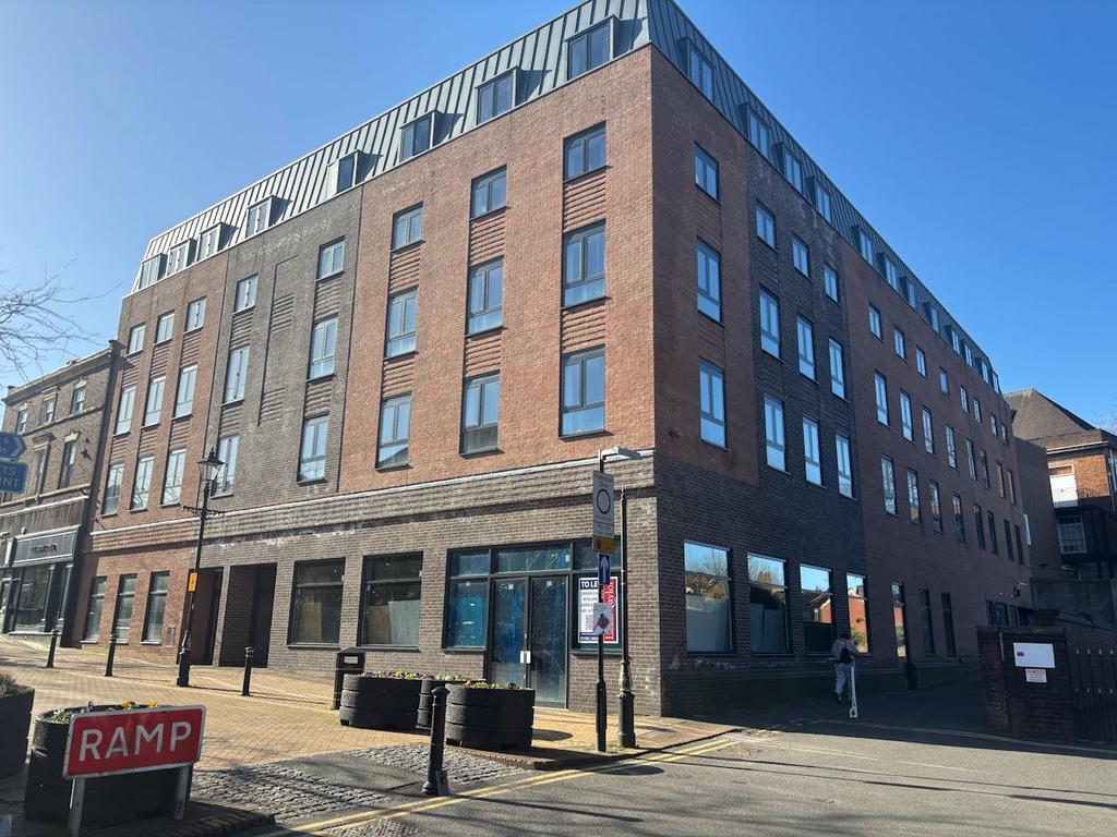 47 Ironmarket, Newcastle Under Lyme en alquiler Foto del edificio- Imagen 1 de 16