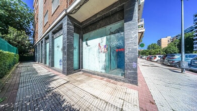 Calle Olímpica Conchita Puig, Alcorcón, Madrid en alquiler Foto del edificio- Imagen 2 de 27