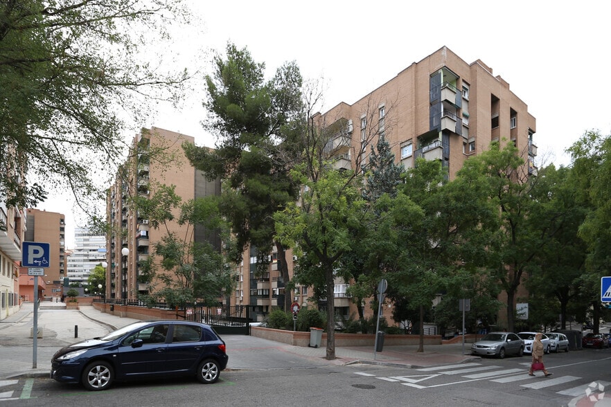 Calle Poeta Esteban de Villegas, 12, Madrid, Madrid en venta - Foto principal - Imagen 1 de 1