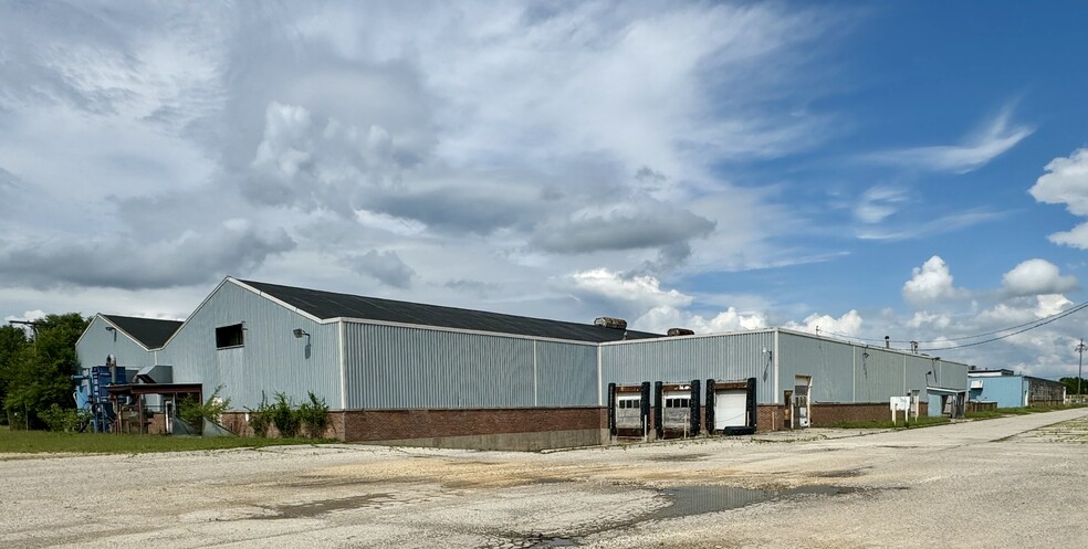 300 N West St, Marengo, IL en venta - Foto del edificio - Imagen 1 de 12