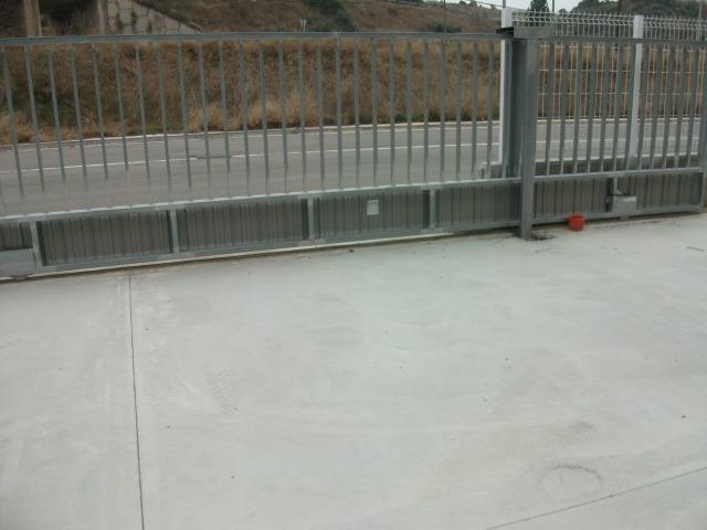 Nave en Manresa, Barcelona en alquiler - Foto principal - Imagen 1 de 4