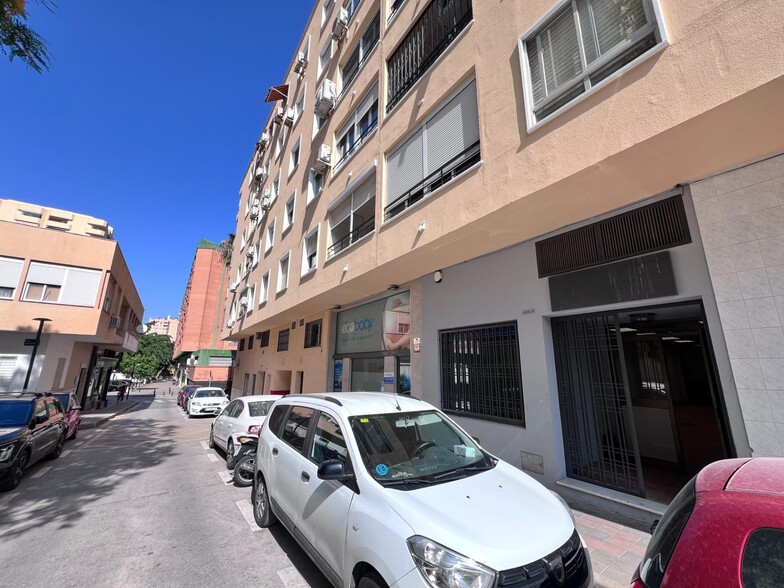 Avenida Andalucía, 38, Málaga, Málaga en alquiler - Foto del edificio - Imagen 2 de 10