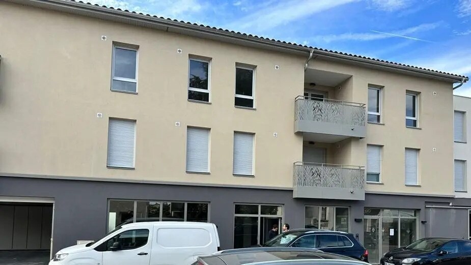 31 Avenue Charles De Gaulle, Saint-Bonnet-de-Mure en alquiler Foto del edificio- Imagen 1 de 6