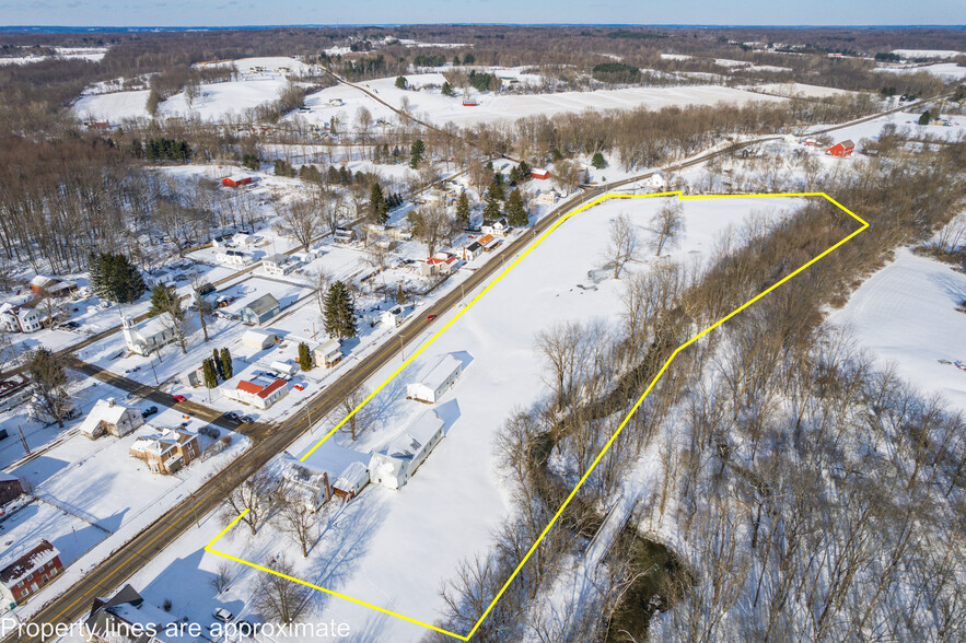 7106 Columbus Rd, Centerburg, OH en venta - Vista aérea - Imagen 2 de 12