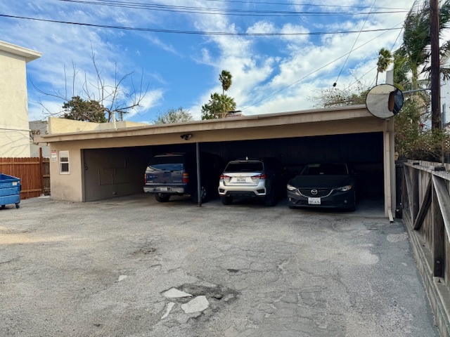 4918 Tujunga Ave, North Hollywood, CA en venta - Foto del edificio - Imagen 3 de 6