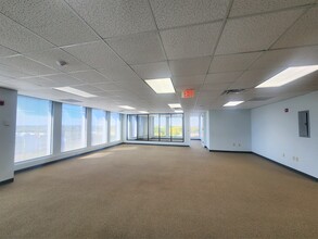 8751 W Broward Blvd, Plantation, FL en alquiler Foto del interior- Imagen 2 de 5