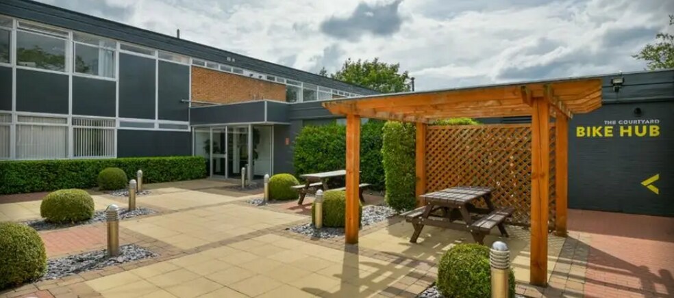 Earl Rd, Wilmslow en alquiler - Foto del edificio - Imagen 2 de 3