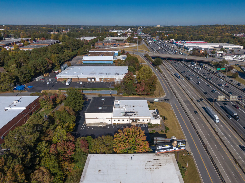 4224 Northeast Expy, Atlanta, GA en alquiler - Foto del edificio - Imagen 2 de 7