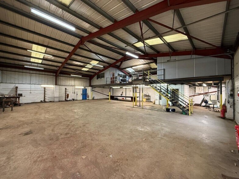 Delhi Rd, Manchester en alquiler - Foto del edificio - Imagen 2 de 4