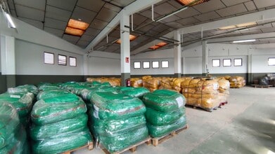 Nave en Rubí, Barcelona en alquiler Foto del interior- Imagen 2 de 21