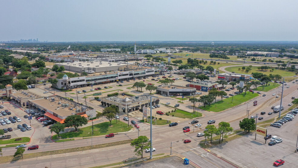 3301-3401 W Airport Fwy, Irving, TX en alquiler - Vista aérea - Imagen 2 de 5