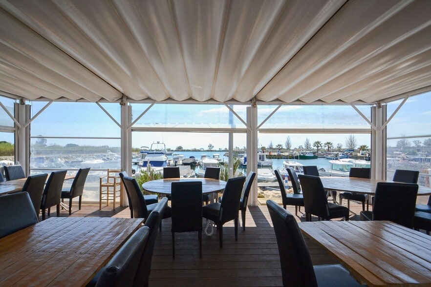 Local en Deltebre, Tarragona en venta - Foto del edificio - Imagen 3 de 6