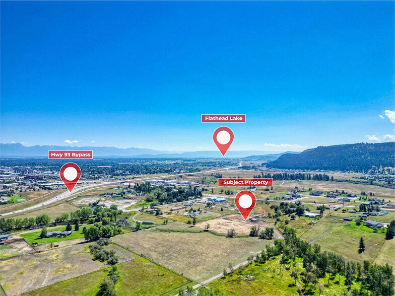 NHN US HWY 2 W, Kalispell, MT en venta - Vista aérea - Imagen 3 de 14