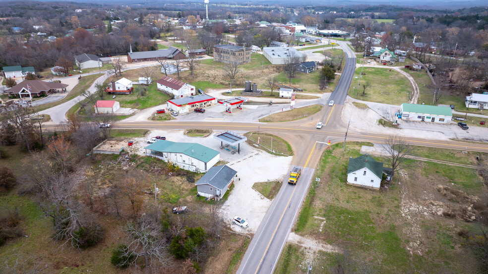 900 Highway 42, Iberia, MO en venta - Foto principal - Imagen 1 de 22