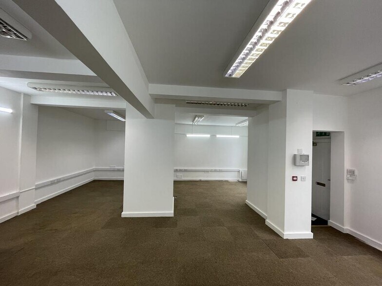 4 William Clowes St, Stoke On Trent en alquiler - Foto del interior - Imagen 3 de 7