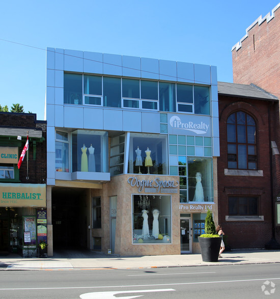 304 Danforth Ave, Toronto, ON en venta - Foto principal - Imagen 1 de 3