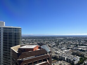 11755 Wilshire Blvd, Los Angeles, CA en alquiler Foto del edificio- Imagen 1 de 5