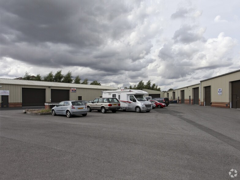 Station Rd, Doncaster en alquiler - Foto del edificio - Imagen 3 de 4