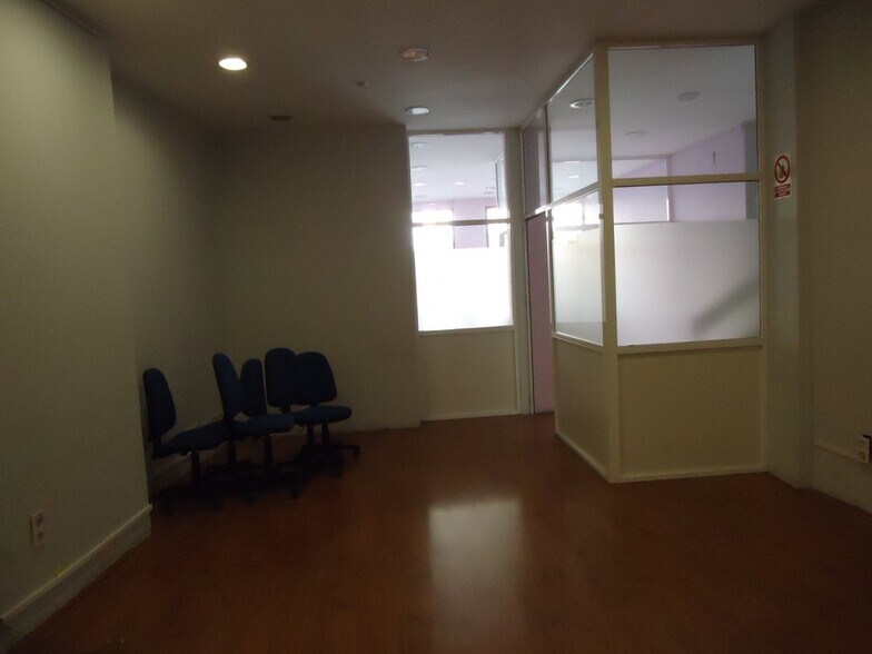 Local en Cáceres, Cáceres en venta - Foto del edificio - Imagen 2 de 16