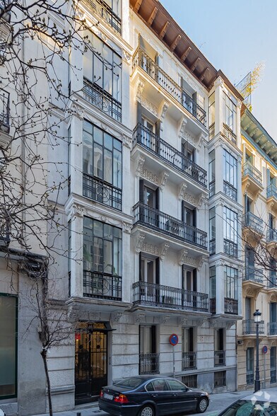 Calle de Cervantes, 21, Madrid, Madrid en venta - Foto del edificio - Imagen 1 de 1