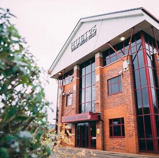 Más detalles de Riverside Dr, Cleckheaton - Coworking en alquiler