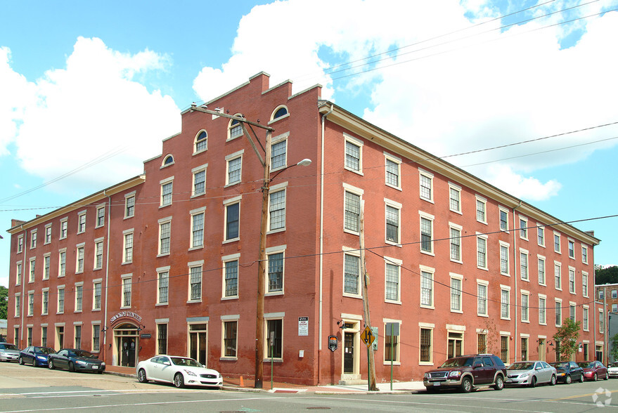 1900 E Franklin St, Richmond, VA en alquiler - Foto del edificio - Imagen 1 de 19