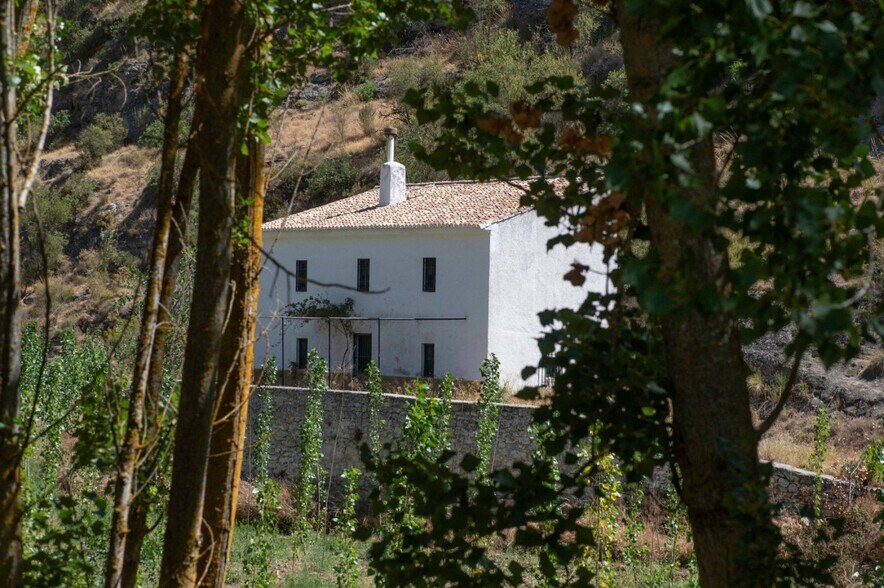 Terreno en Alhama de Granada, Granada en venta - Foto del edificio - Imagen 1 de 49