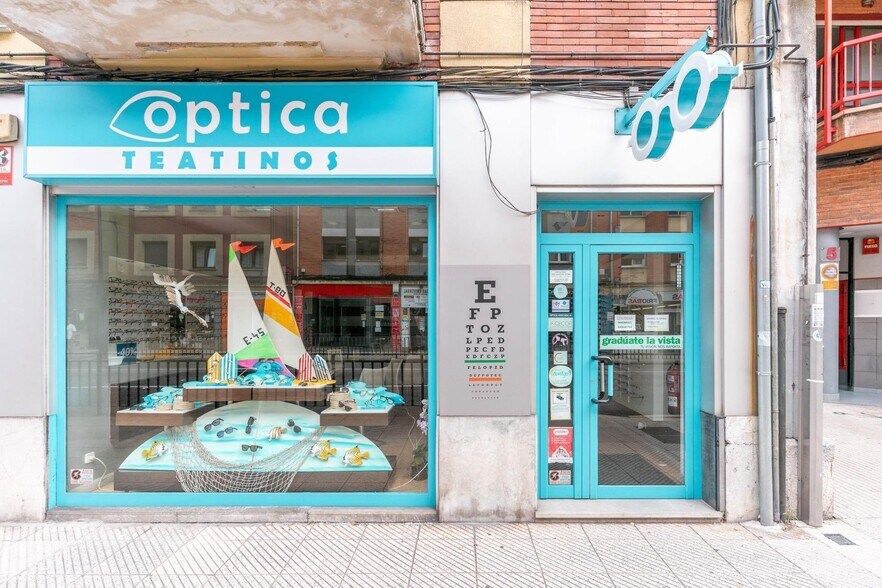Calle Rosa María Menendez López, 3, Oviedo, Asturias en venta - Foto del edificio - Imagen 1 de 32