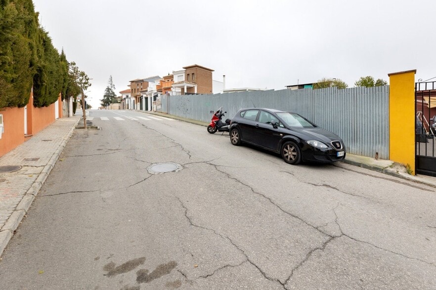 Calle Encantado, 11, Ogíjares, Granada en venta - Foto del edificio - Imagen 3 de 24