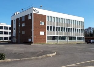 Corinium Ave, Gloucester en alquiler Foto del edificio- Imagen 1 de 6