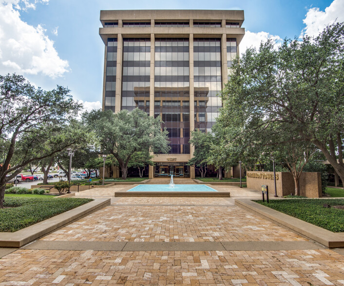 13601 Preston Rd, Dallas, TX en alquiler - Foto del edificio - Imagen 1 de 5