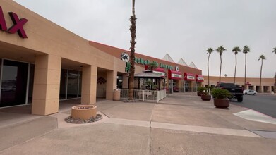 3220-3370 E Flamingo Rd, Las Vegas, NV en alquiler - Vídeo de anuncio comercial 