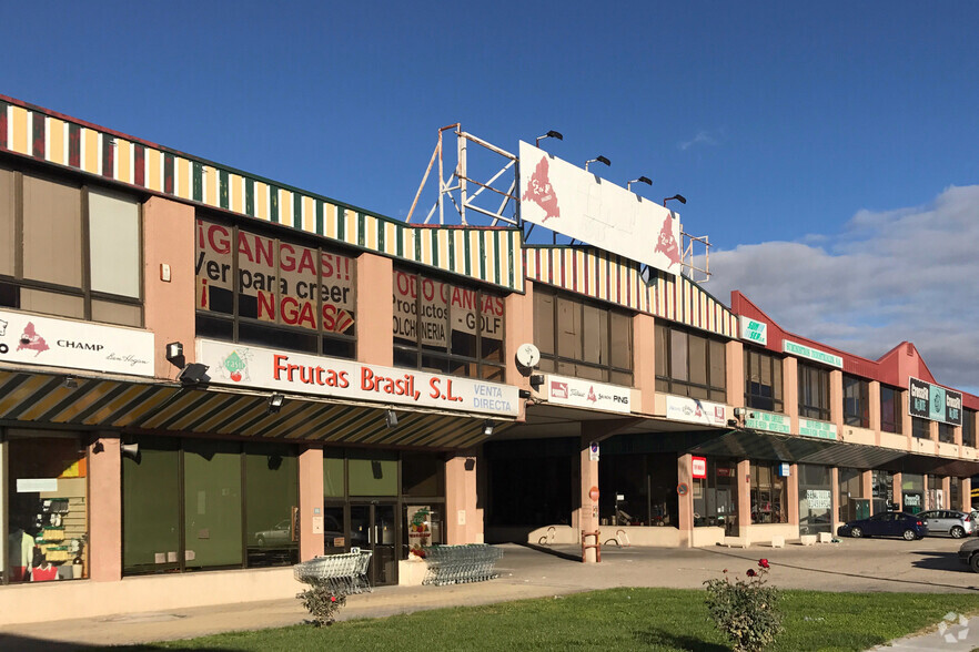 Calle Río Tormes, Algete, Madrid en venta - Foto del edificio - Imagen 2 de 2