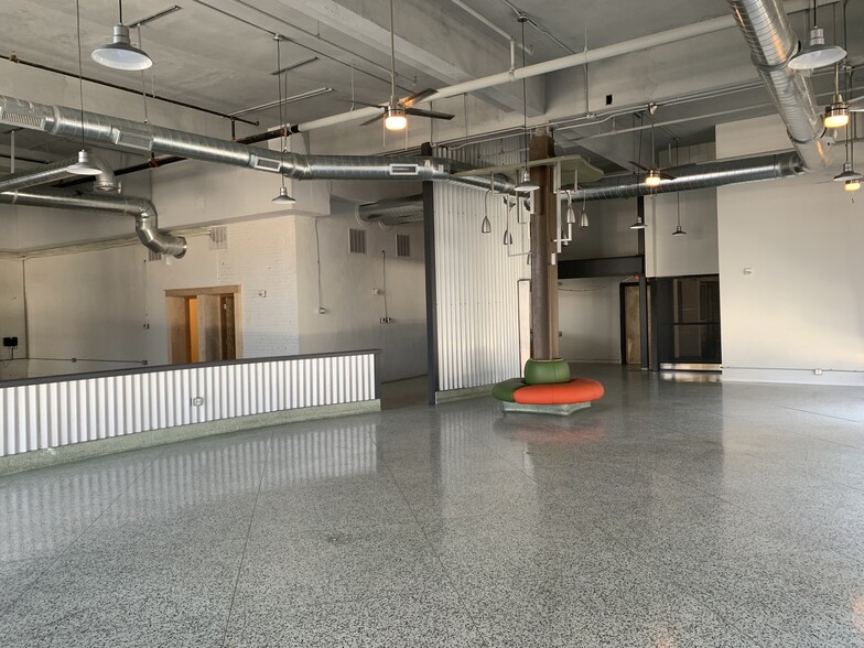 401 S Elgin Ave, Tulsa, OK en alquiler - Foto del interior - Imagen 2 de 17