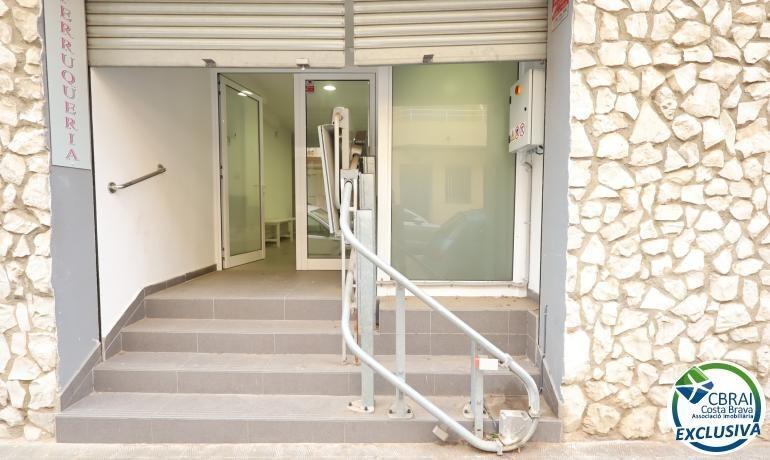 Edificio residencial en Roses, Gerona en venta Foto principal- Imagen 1 de 4