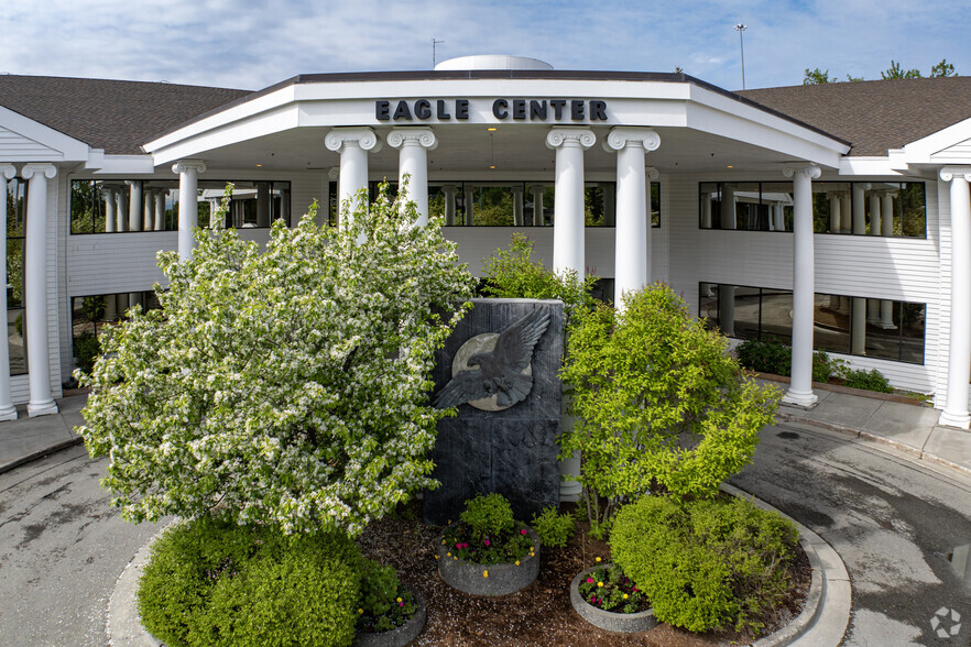 10928 Eagle River Rd, Eagle River, AK en alquiler - Foto del edificio - Imagen 2 de 11