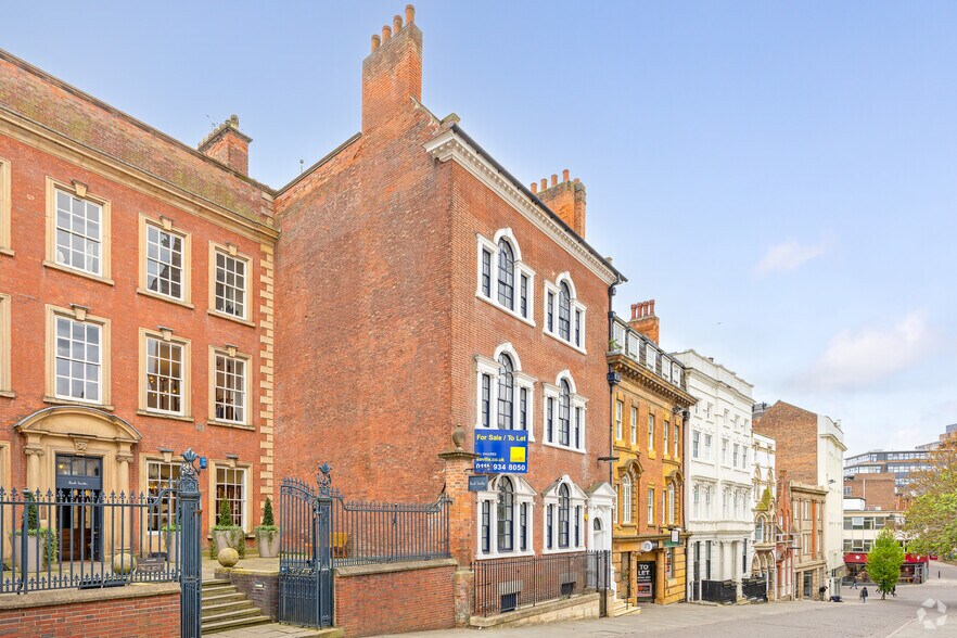 18 Low Pavement, Nottingham en venta - Foto del edificio - Imagen 2 de 6