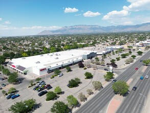 3621-3901 Menaul NE, Albuquerque, NM - VISTA AÉREA  vista de mapa - Image1