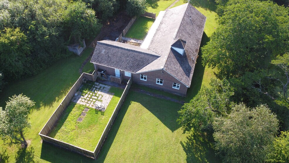 Harp Rd, Brent Knoll en alquiler - Foto del edificio - Imagen 2 de 6